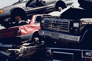 Pile of junk cars - Junk car buyers in Los Angeles, CA