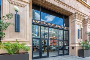 bank flats los angeles Pacific Electric Lofts Apartments